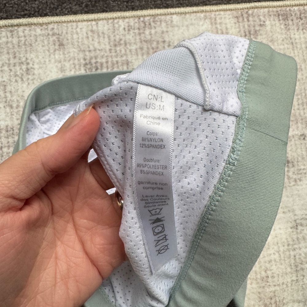 Women's Cross-Back Sports Bra - Mint Green - Picture 3 of 3